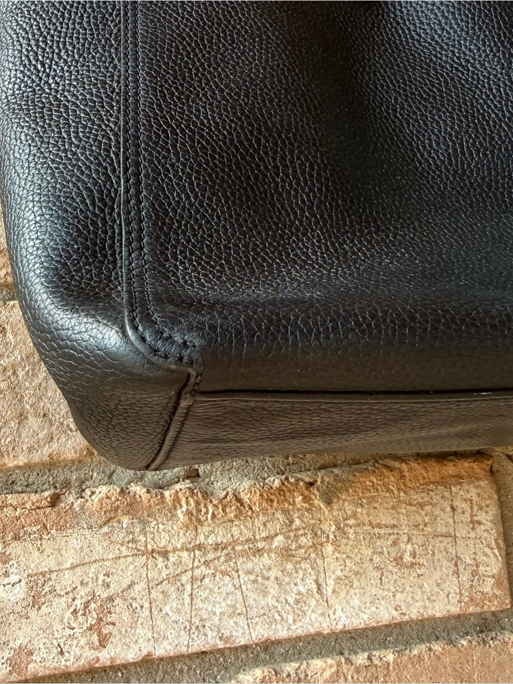 Tory Burch Pebbled leather handbag - Picture 13 of 14